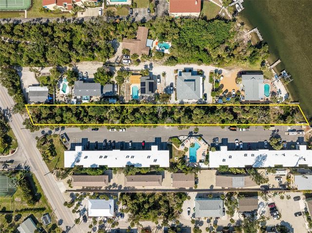 5065 N BEACH ROAD, Englewood, FL 34223