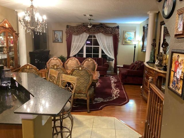 2525 MIDDLETON GROVE DRIVE, Brandon, FL 33511