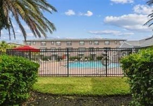 2525 MIDDLETON GROVE DRIVE, Brandon, FL 33511