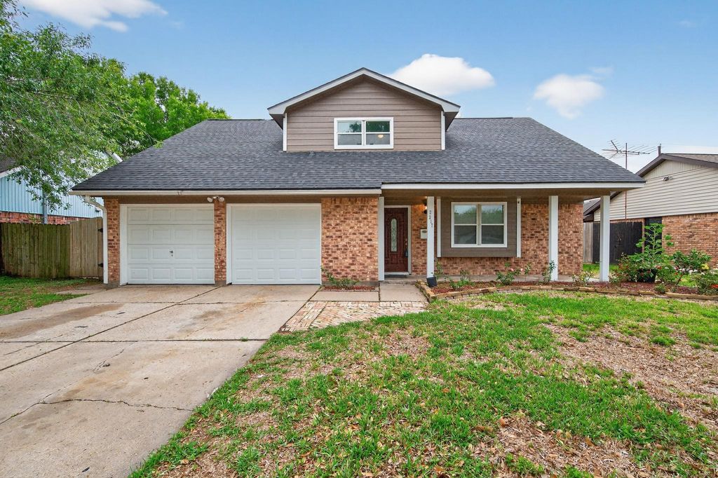 2217 Hickory Lane, Pasadena, TX 77502