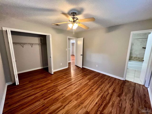 5905 Pamela Dr, Milton, FL 32570