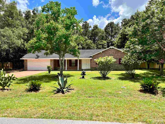 5905 Pamela Dr, Milton, FL 32570