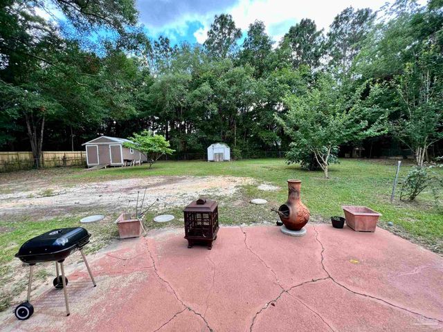 5905 Pamela Dr, Milton, FL 32570