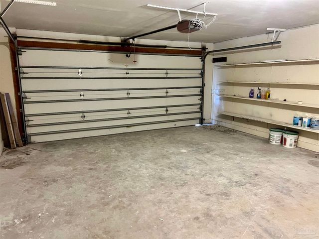 5905 Pamela Dr, Milton, FL 32570