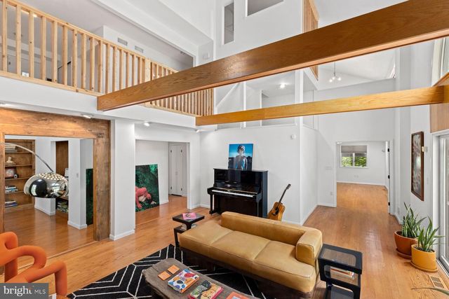 3385 WOODBRIDGE CIR, Bethlehem, PA 18017