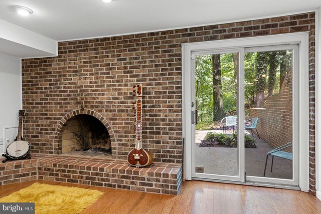 3385 WOODBRIDGE CIR, Bethlehem, PA 18017