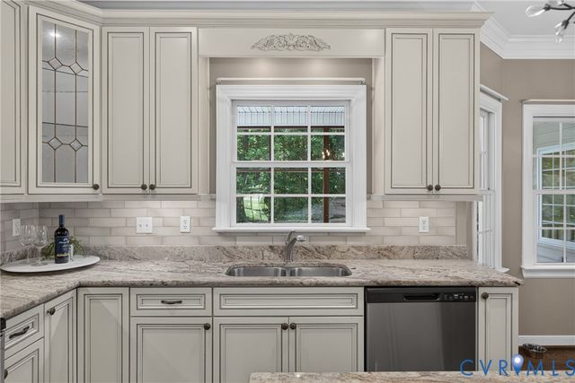 11937 Dunvegan Ct, Chesterfield, VA 23838