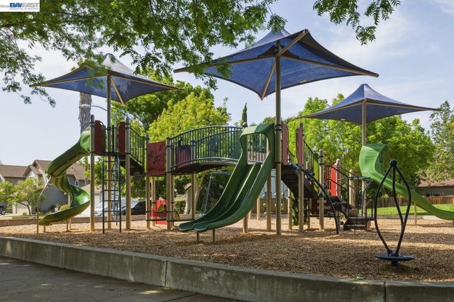 5689 Mollie Cir, Livermore, CA 94551