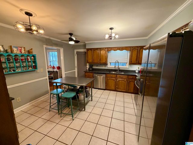 1435 SECRETARIAT DRIVE, Helena, AL 35080