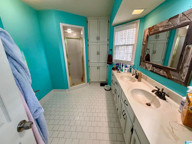 1435 SECRETARIAT DRIVE, Helena, AL 35080