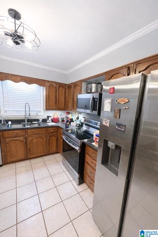 1435 SECRETARIAT DRIVE, Helena, AL 35080