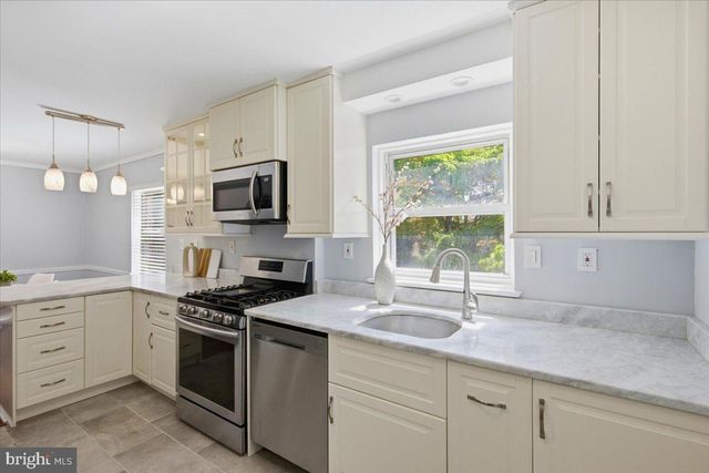 8715 GEREN RD, Silver Spring, MD 20901