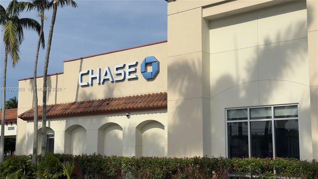 2851 NE 183rd St 1007E, Aventura, FL 33160