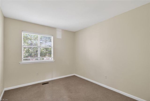937 Welch CIR, Virginia Beach, VA 23452