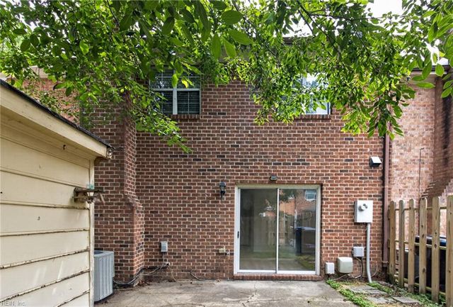 937 Welch CIR, Virginia Beach, VA 23452