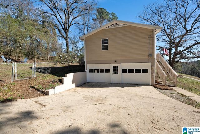 225 ASH CIRCLE, Trussville, AL 35173