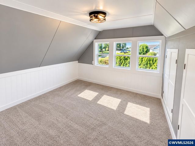 303 W Water St, Stayton, OR 97383