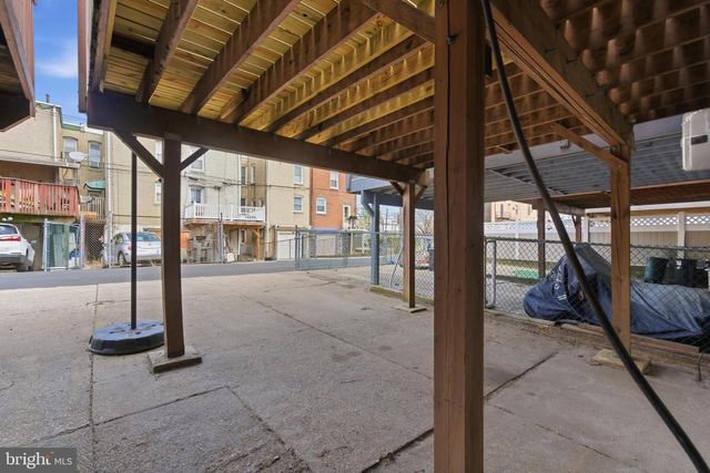 2873 GILLINGHAM ST, Philadelphia, PA 19137