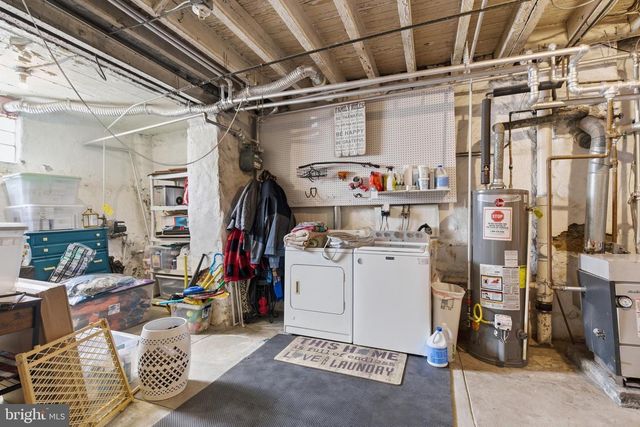 2873 GILLINGHAM ST, Philadelphia, PA 19137