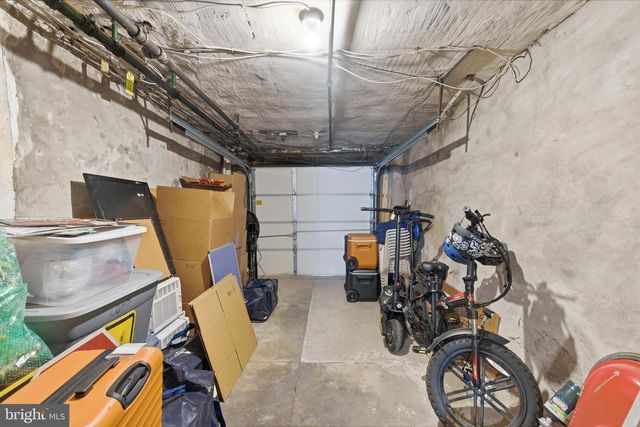 2873 GILLINGHAM ST, Philadelphia, PA 19137