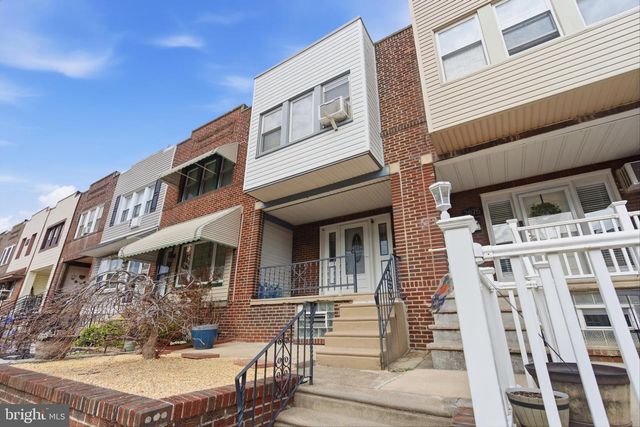 2873 GILLINGHAM ST, Philadelphia, PA 19137
