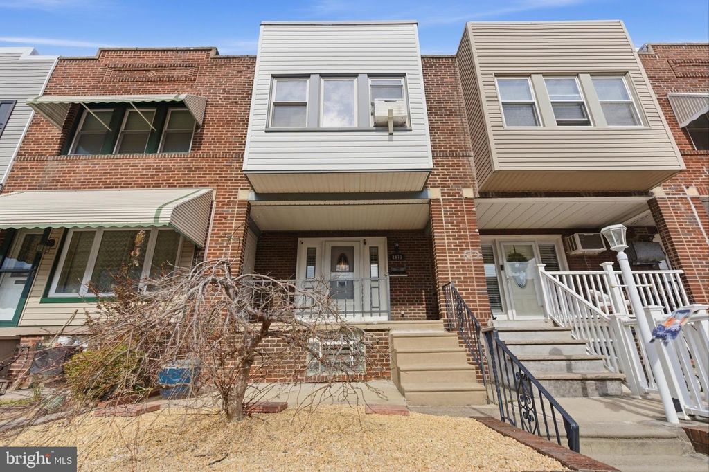 2873 GILLINGHAM ST, Philadelphia, PA 19137