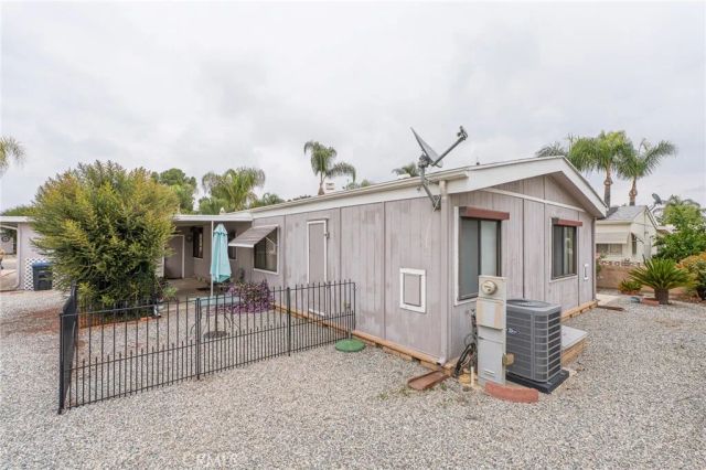 2981 Blue Spruce, Hemet, CA 92545