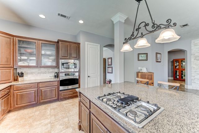 19708 N San Gabriel River Circle, Cypress, TX 77433