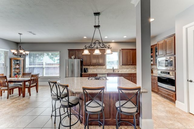 19708 N San Gabriel River Circle, Cypress, TX 77433