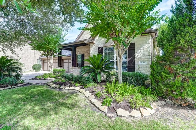 19708 N San Gabriel River Circle, Cypress, TX 77433