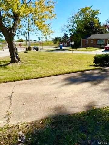 7008 Rohn Drive, St Louis, MO 63121