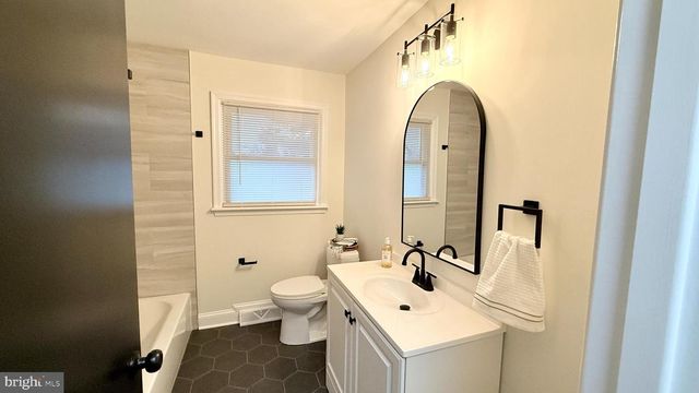 115 GLOUCESTER AVE, Magnolia, NJ 08049