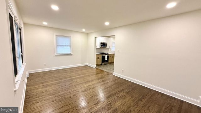 115 GLOUCESTER AVE, Magnolia, NJ 08049