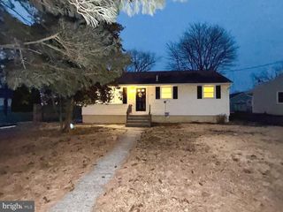 115 GLOUCESTER AVE, Magnolia, NJ 08049