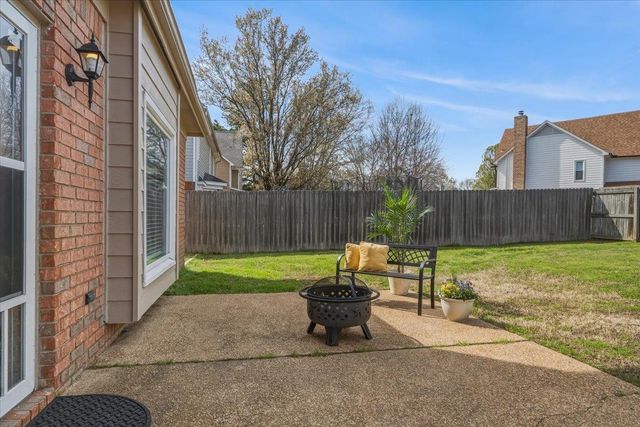 164 DANBROOKE DR, Collierville, TN 38017