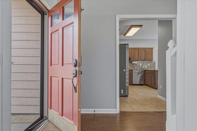 164 DANBROOKE DR, Collierville, TN 38017