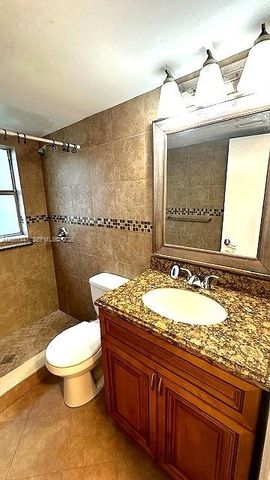 10176 Twin Lakes Dr 13-C, Coral Springs, FL 33071