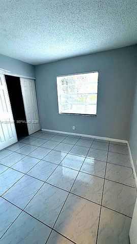 10176 Twin Lakes Dr 13-C, Coral Springs, FL 33071