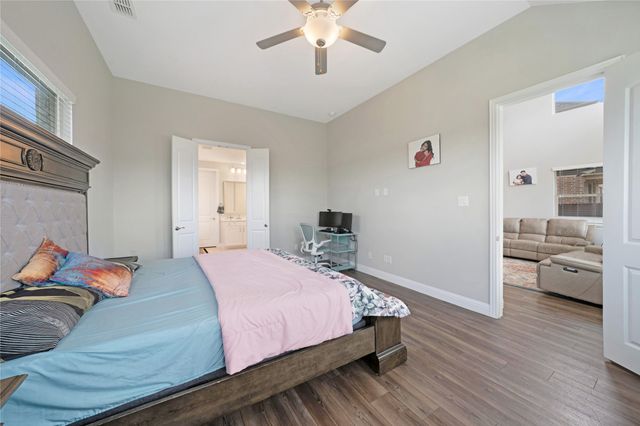2104 Covey Court, Little Elm, TX 75068