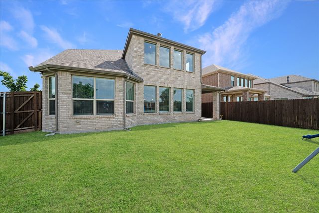 2104 Covey Court, Little Elm, TX 75068