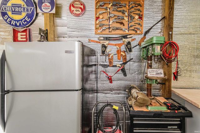 5182 W Woodland Road, Ellettsville, IN 47429