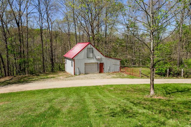 5182 W Woodland Road, Ellettsville, IN 47429