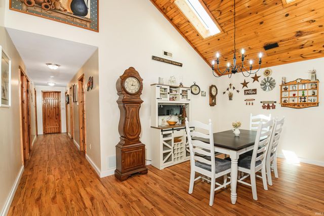 5182 W Woodland Road, Ellettsville, IN 47429