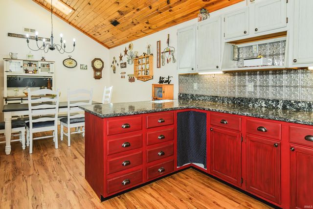 5182 W Woodland Road, Ellettsville, IN 47429