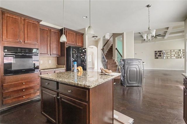 646 Toronto Circle, Hampton, GA 30228