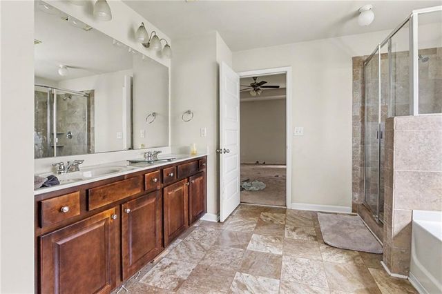 646 Toronto Circle, Hampton, GA 30228