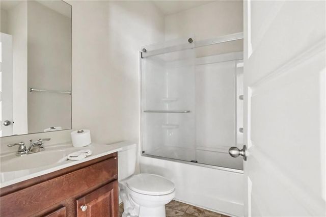 646 Toronto Circle, Hampton, GA 30228