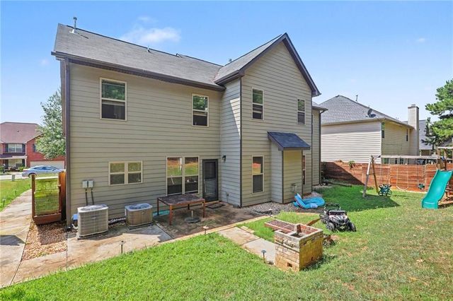 646 Toronto Circle, Hampton, GA 30228