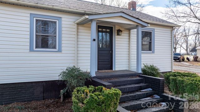 116 Barnes Lane, Stony Point, NC 28678