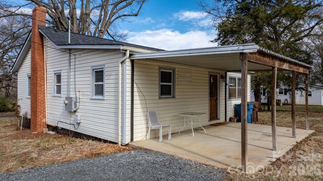 116 Barnes Lane, Stony Point, NC 28678